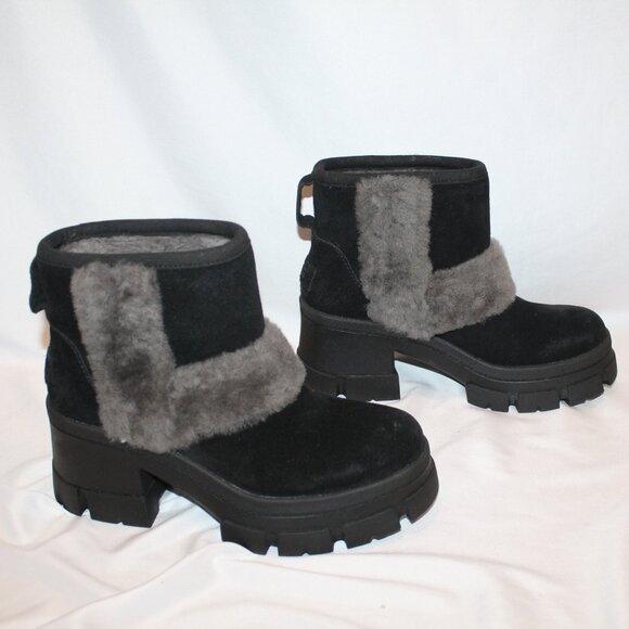 NIB UGG WOMEN'S BROOKLYN SUEDE‎ SHEARLING SPILL SEAM PLATFORM BOOTS BLACK - Picture 2 of 8